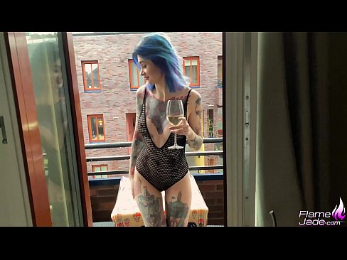 ❤️ Geweldige meisie suig met 'n gulp en fokken passievol onder die oop lug ️❌ Mooi pornografie op af.pornmega.ru ❌️❤